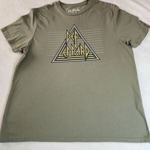 Def Leopard 2024 Light Green Tshirt With Graphics Size XL New Without Tags